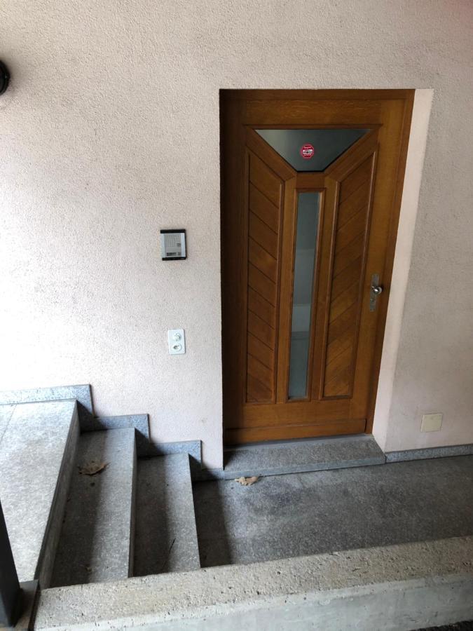 Gemuetliche Ferienwohnung Mit Garten Biasca Exterior photo
