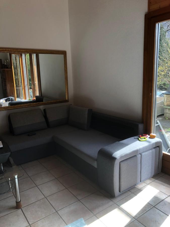 Gemuetliche Ferienwohnung Mit Garten Biasca Exterior photo